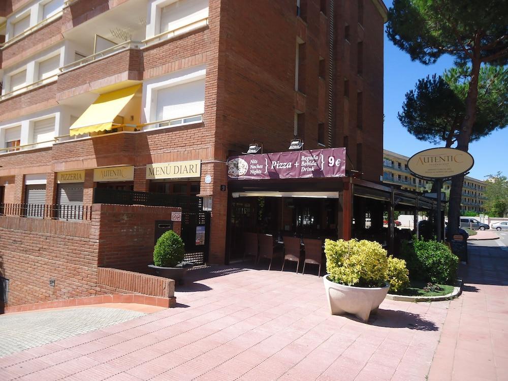 Apartamentos Antillas Fenals Lloret de Mar Exterior photo